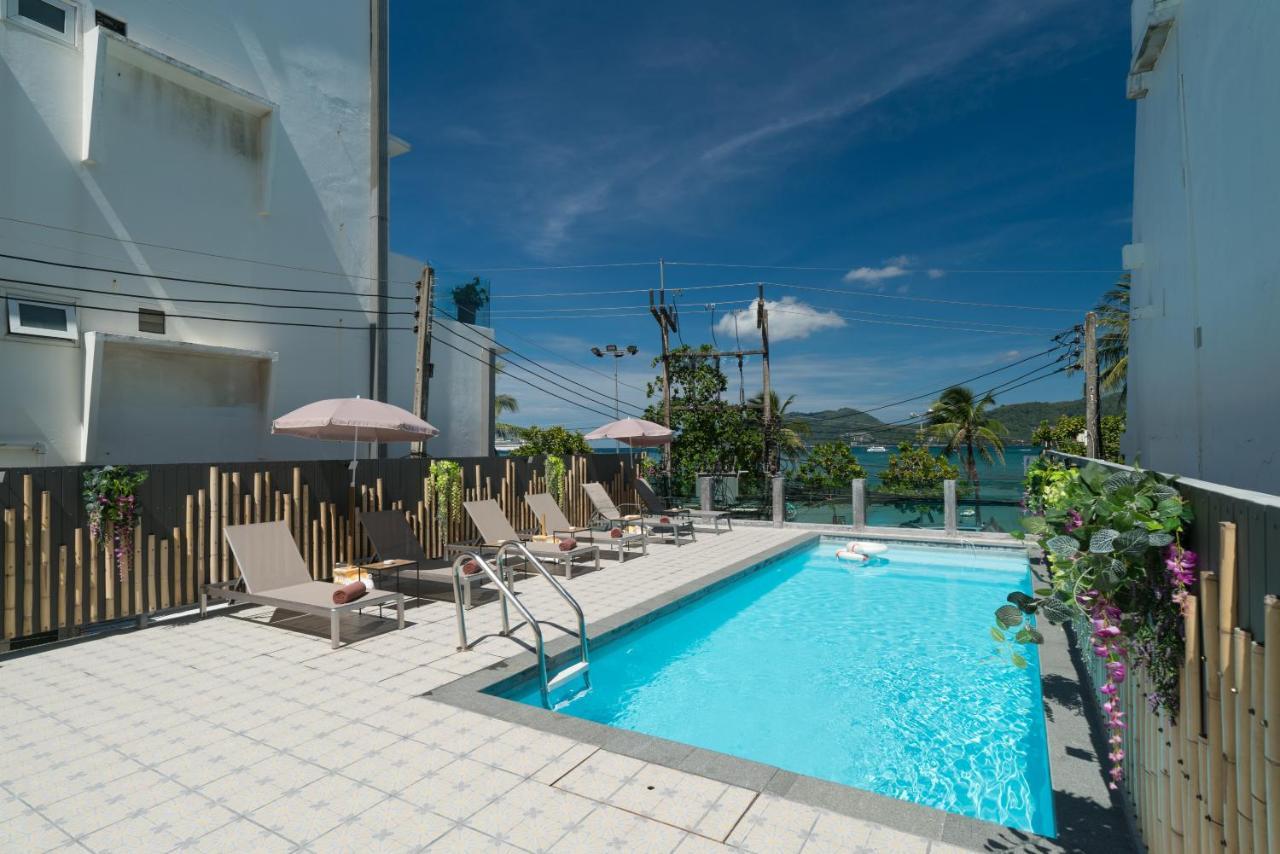 Destination Patong Hotell Exteriör bild